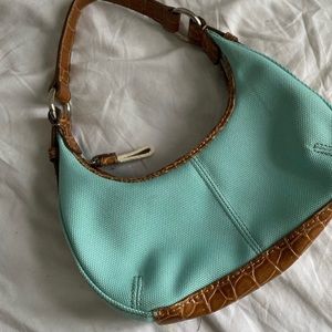 Liz Claiborne light blue bagguette bag